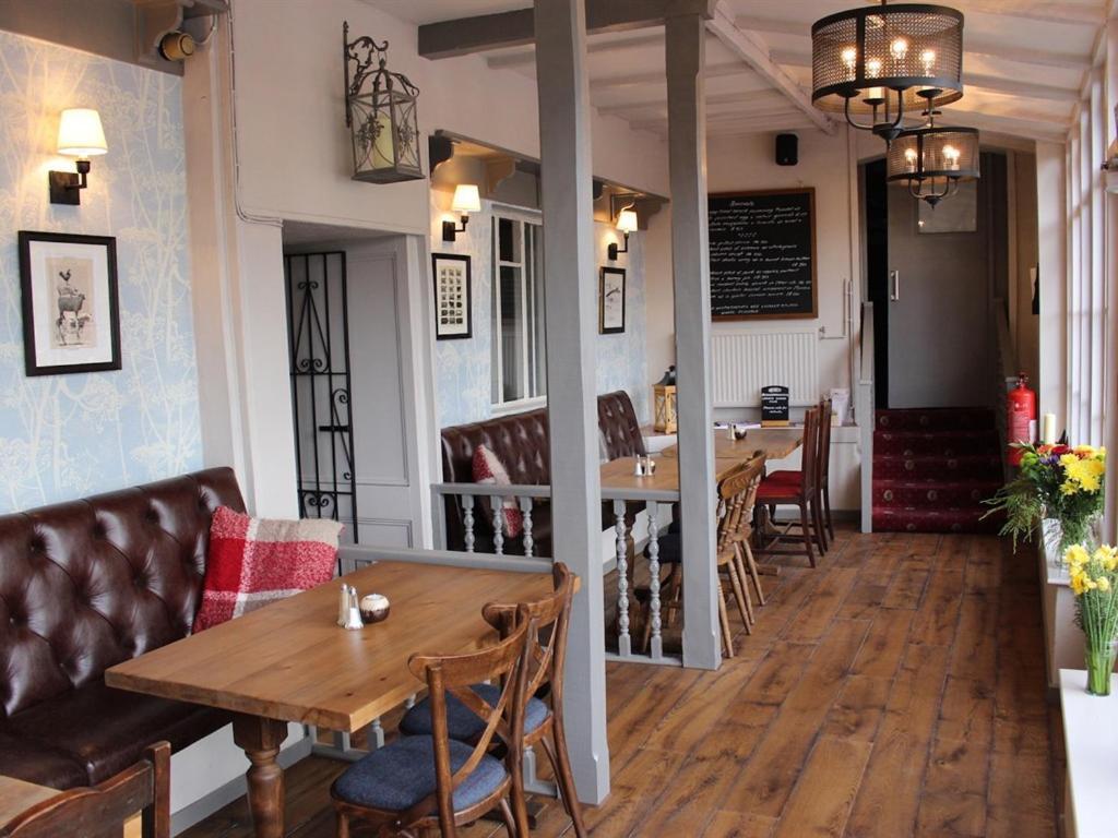 Cockhaven Arms Hotel Bishopsteignton Eksteriør billede
