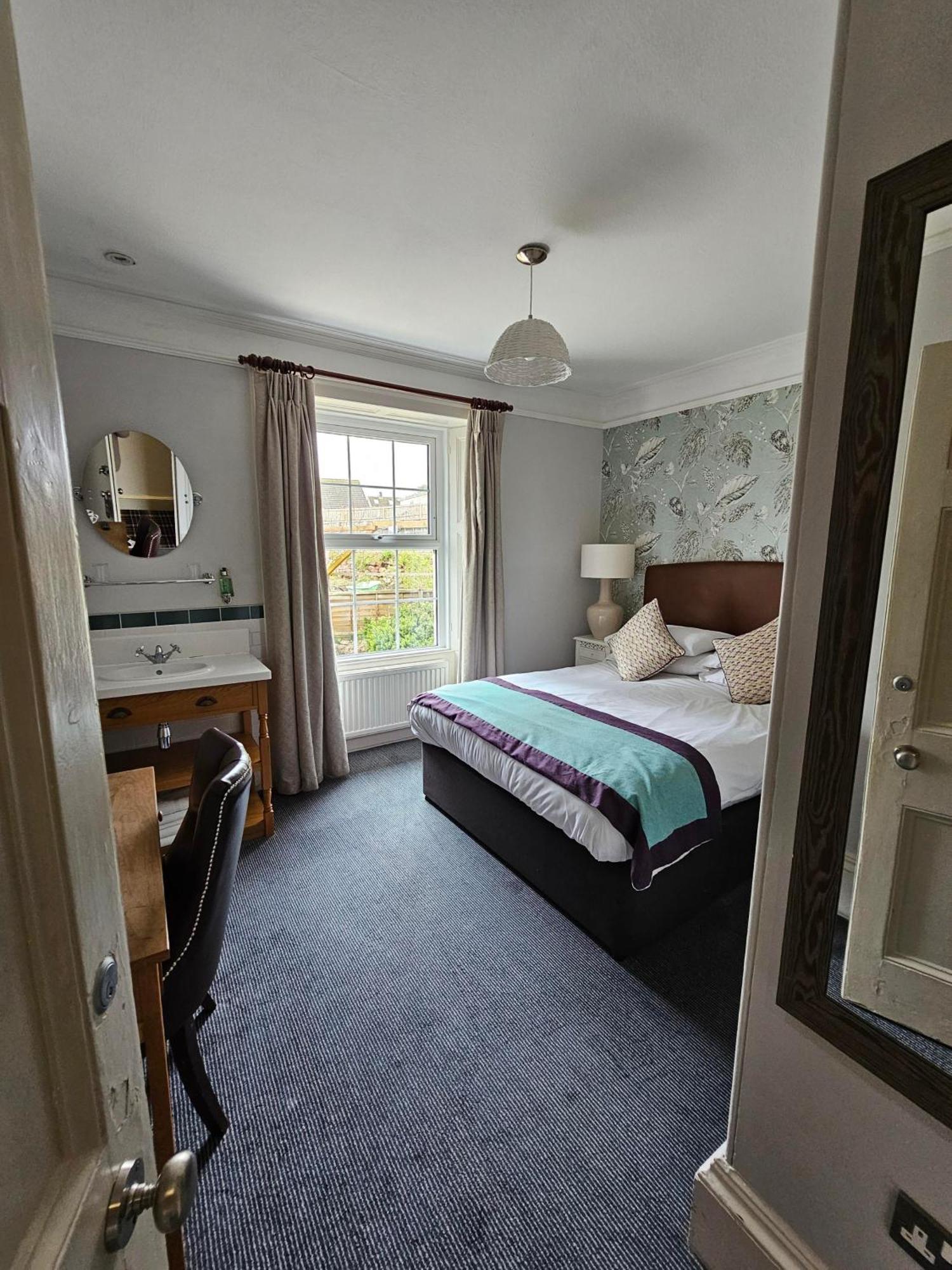 Cockhaven Arms Hotel Bishopsteignton Eksteriør billede
